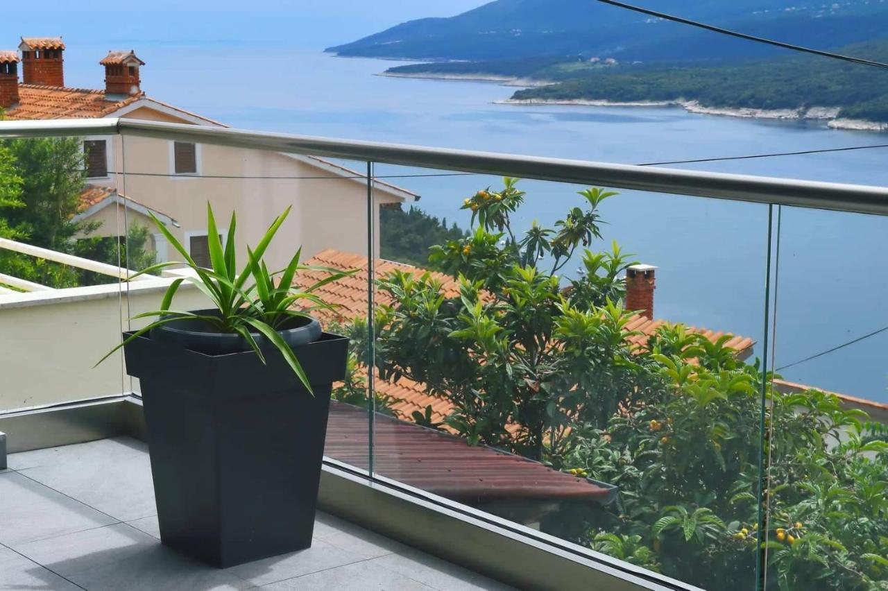 Apartment Vanilla I With Beautiful Seaview Rabac Eksteriør billede